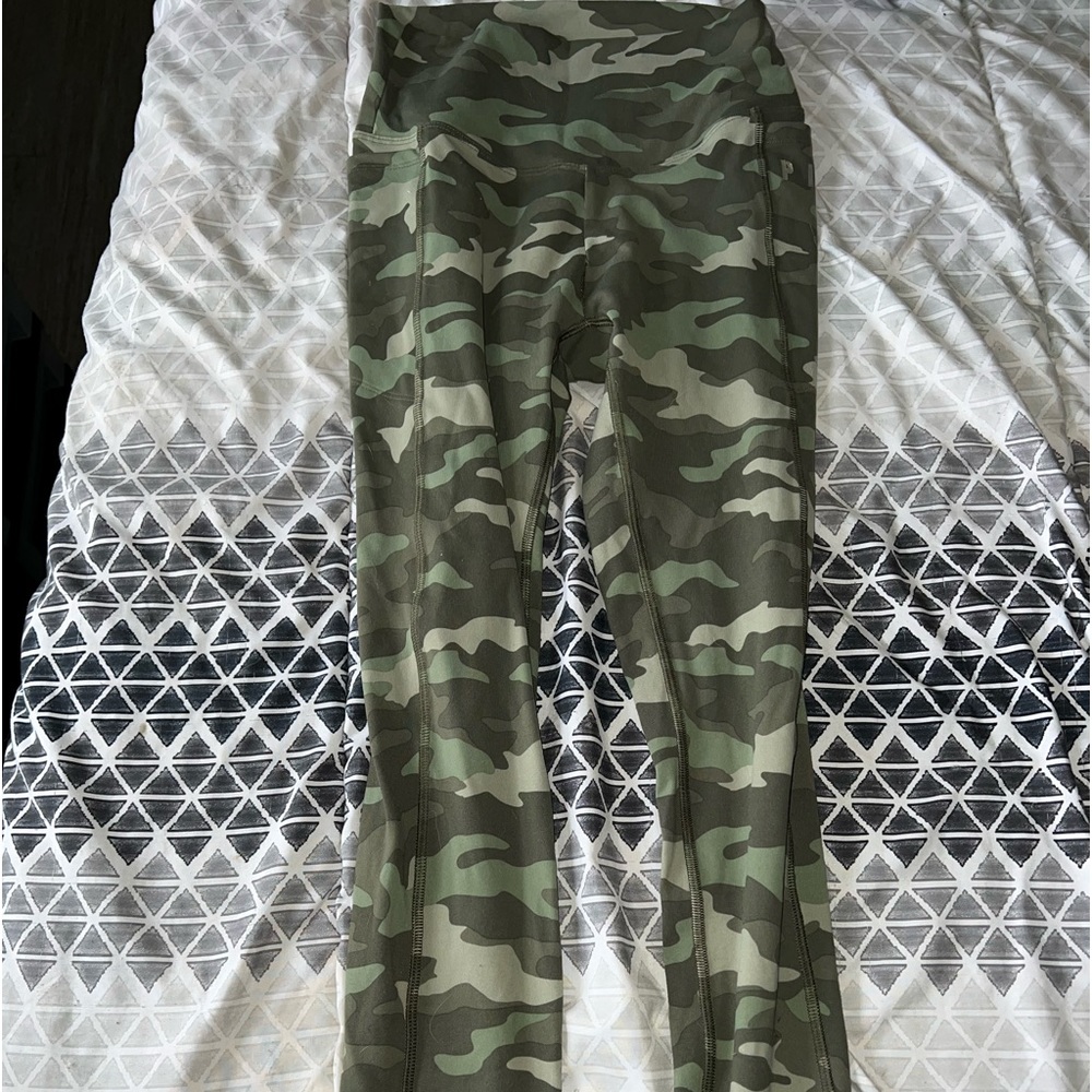 Pink Camo Leggings
